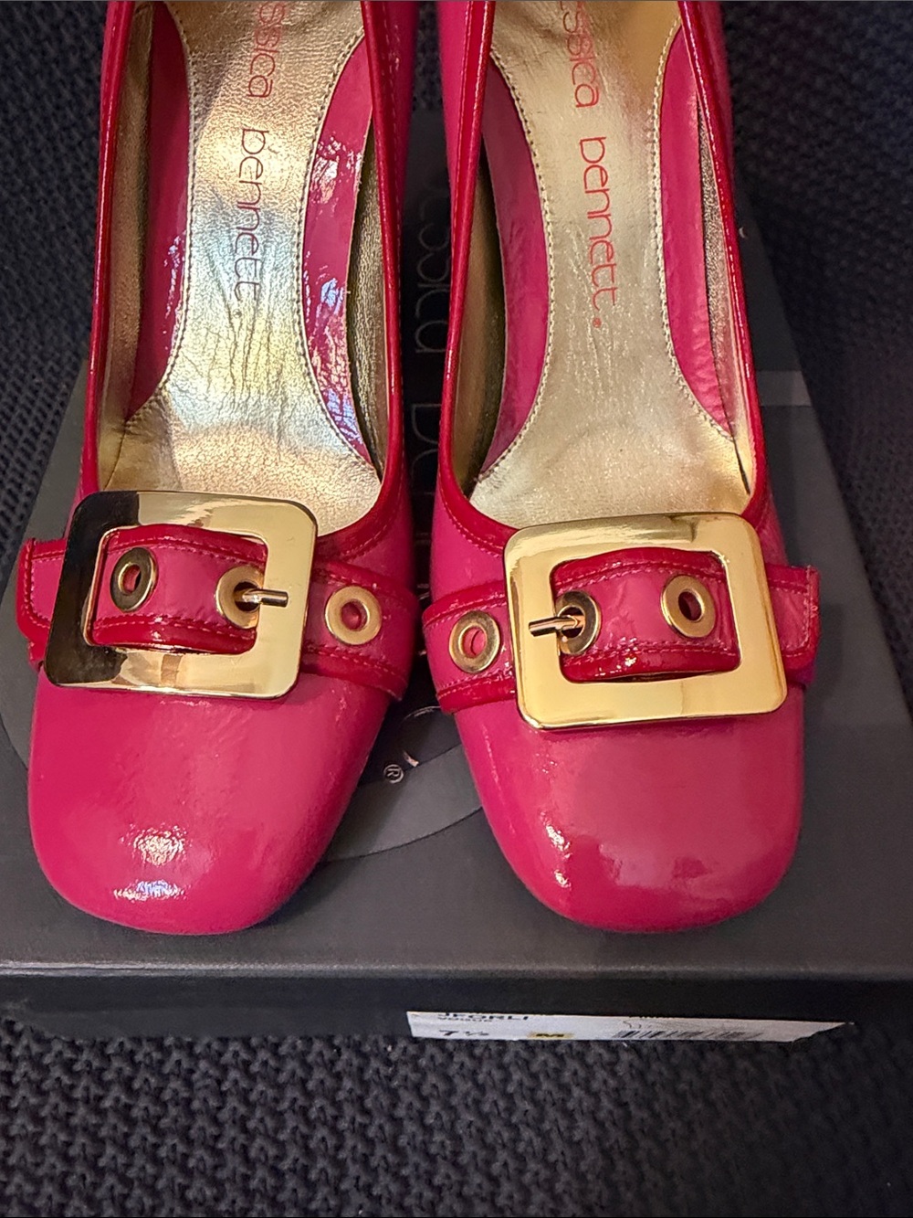 Jessica Bennett Pink Patent Buckle Pumps - Picture 3 of 16